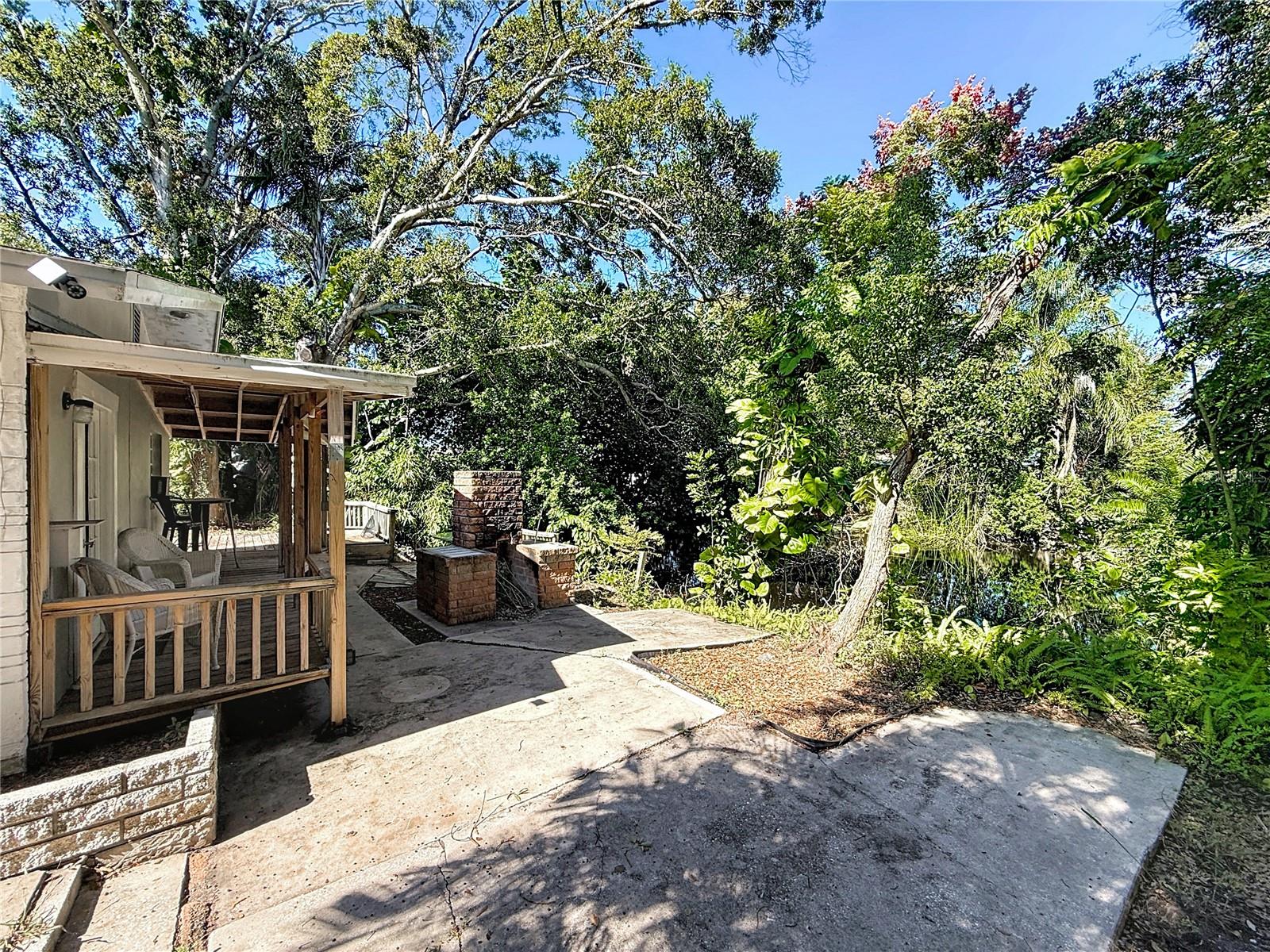 Image 22 of 29 For 1614 Braund Avenue