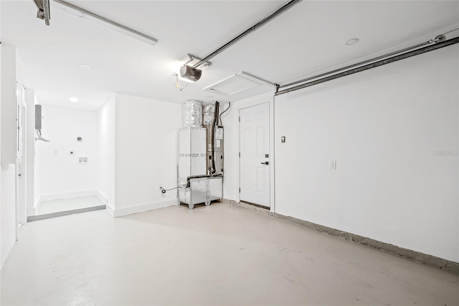 Image 31 of 41 For 7304 Dianne Drive