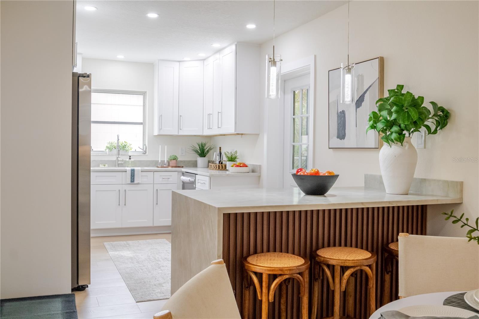 Image 12 of 39 For 9823 Crofton Lane