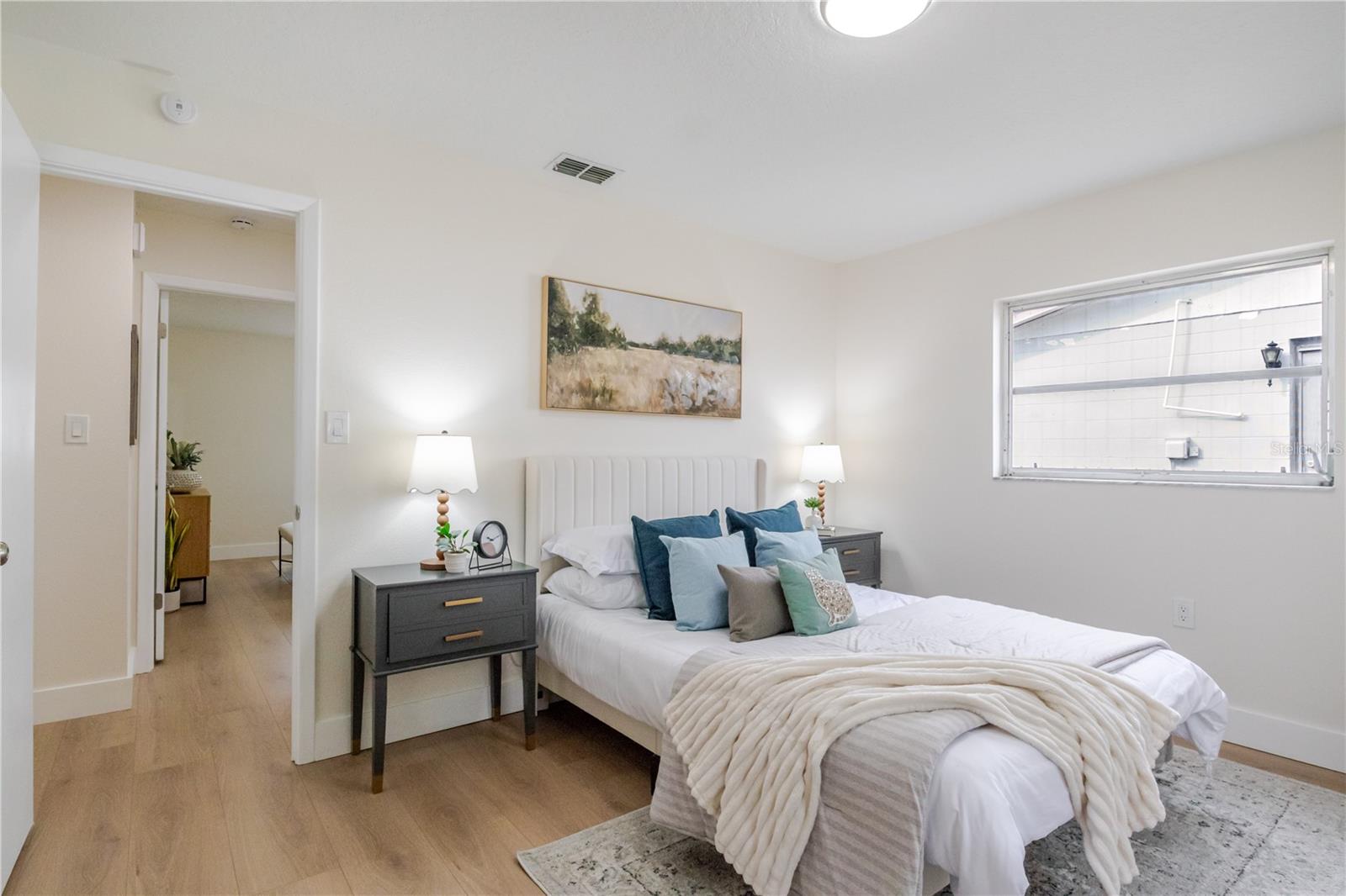 Image 26 of 39 For 9823 Crofton Lane