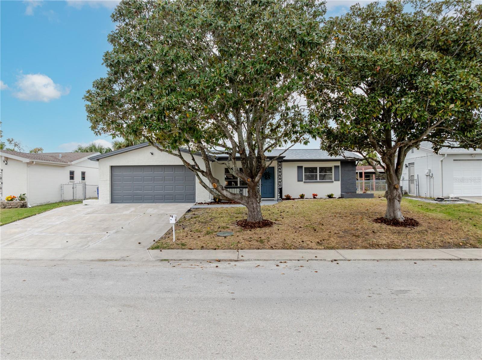 Image 34 of 39 For 9823 Crofton Lane