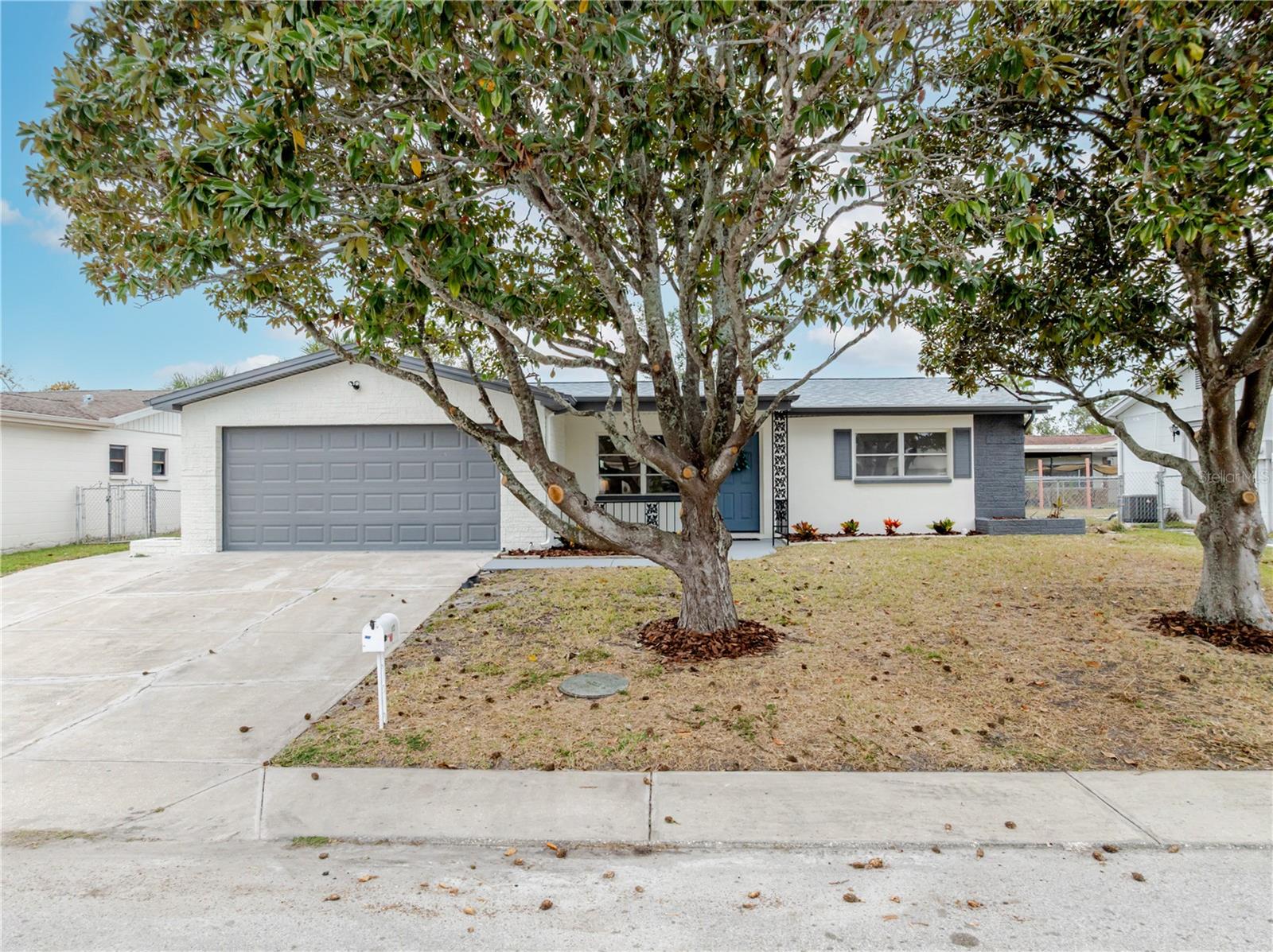 Image 35 of 39 For 9823 Crofton Lane