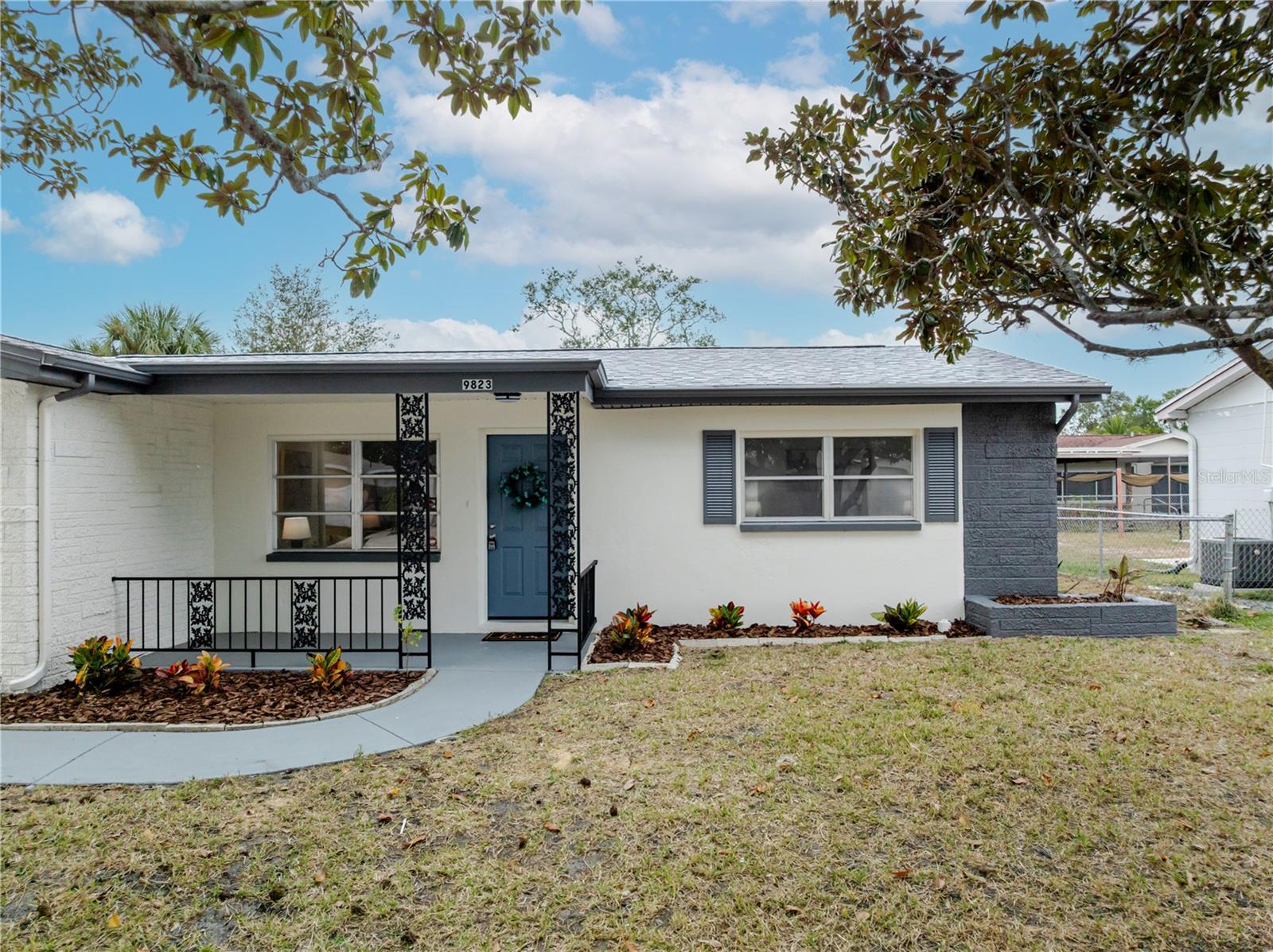 Image 36 of 39 For 9823 Crofton Lane