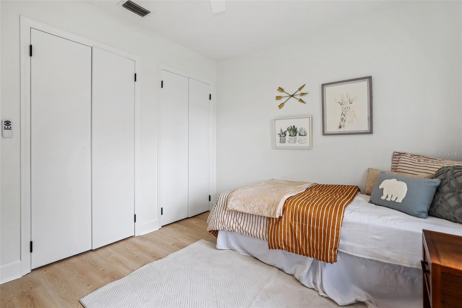 Image 16 of 27 For 1955 Dodge Circle