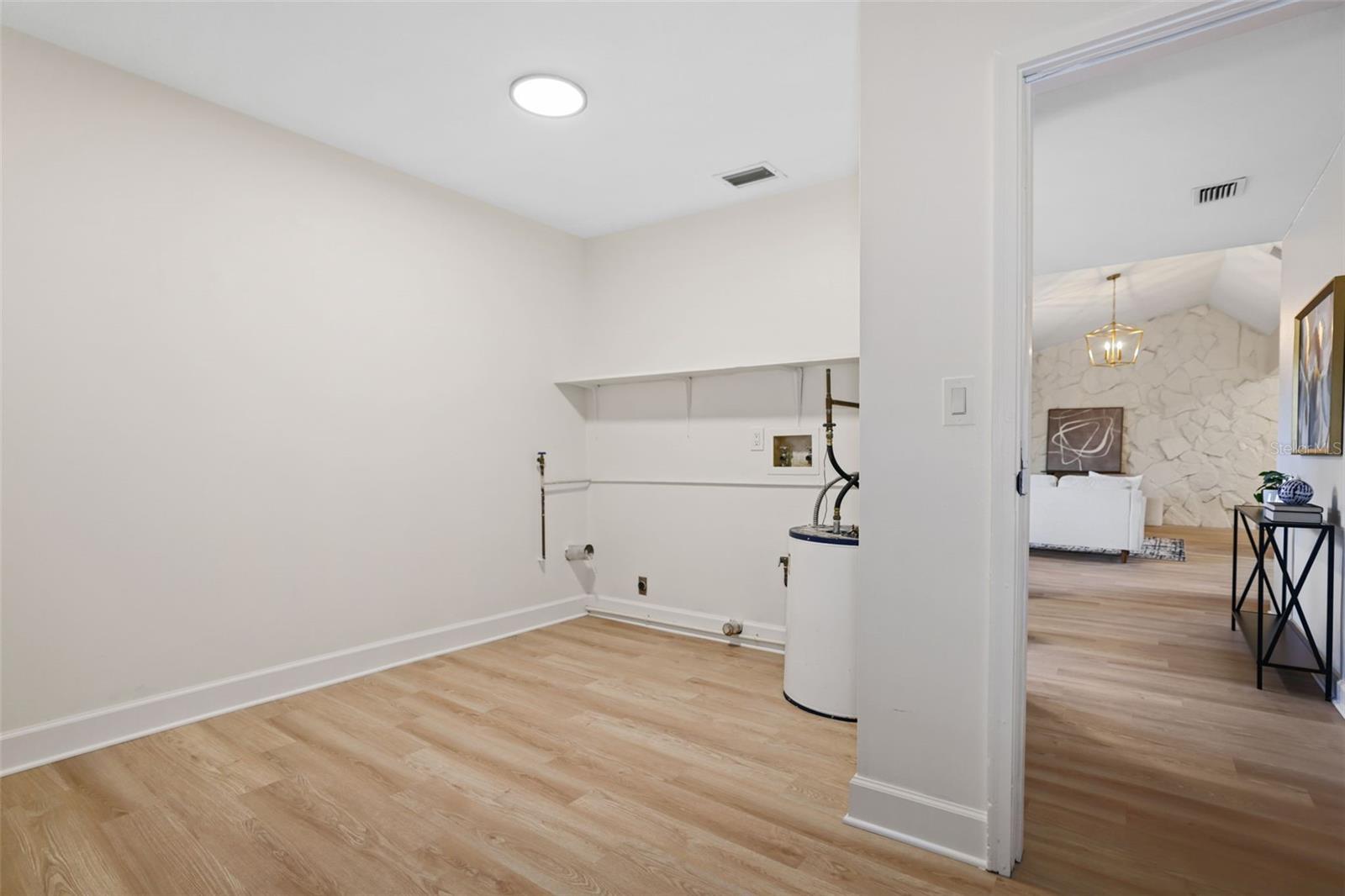 Image 20 of 27 For 1955 Dodge Circle