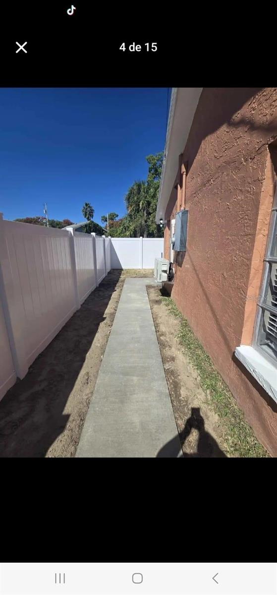 Image 3 of 12 For 15827 Adobe  1