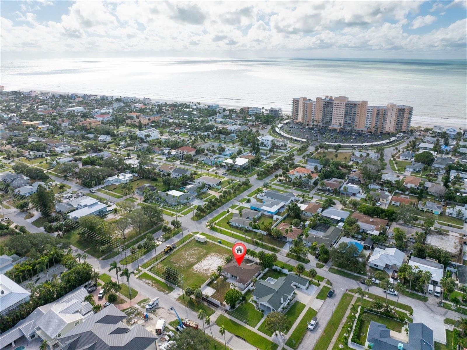 Image 37 of 42 For 907 Narcissus Avenue