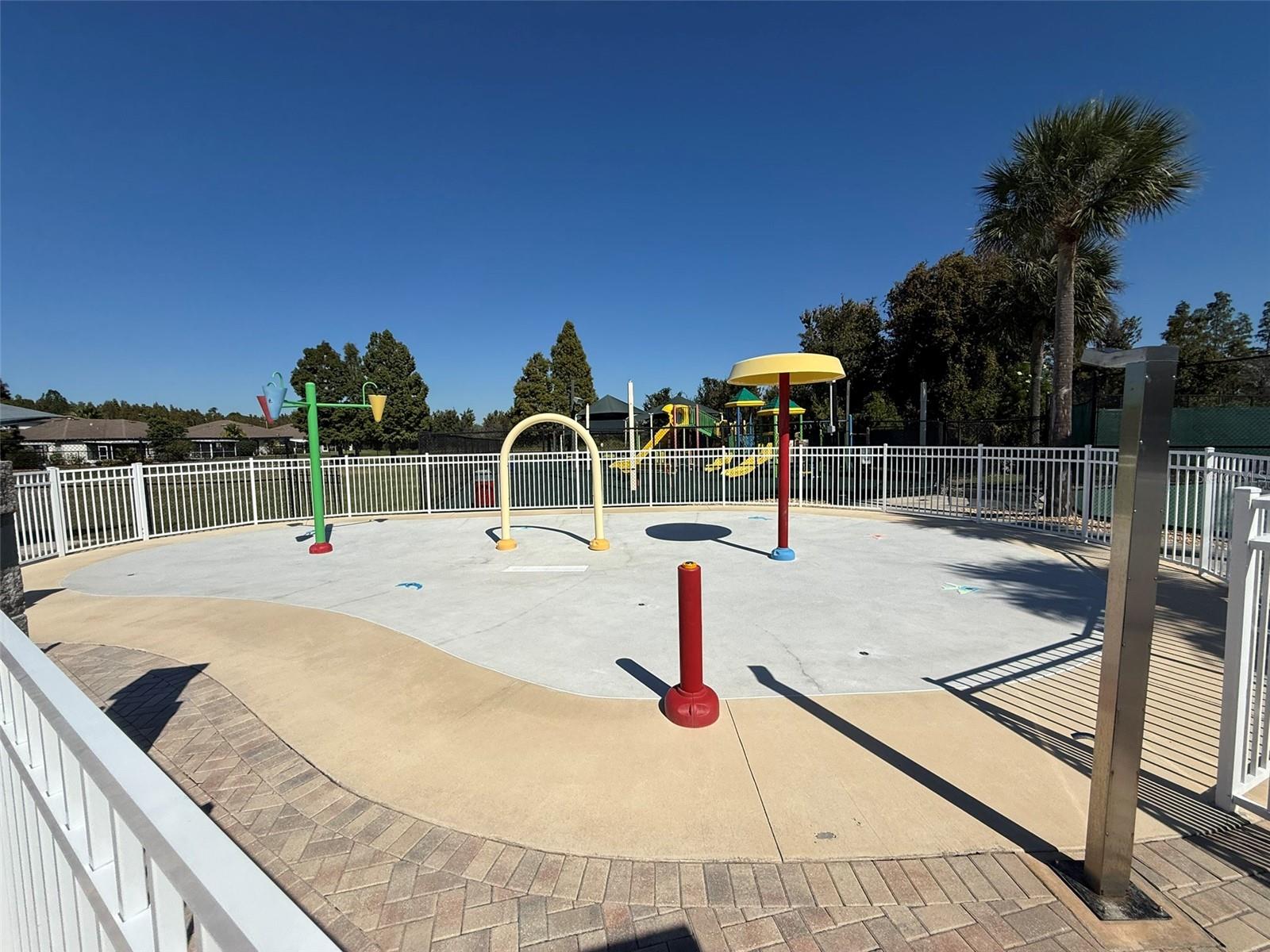 Image 28 of 34 For 1325 Lyonshire Drive