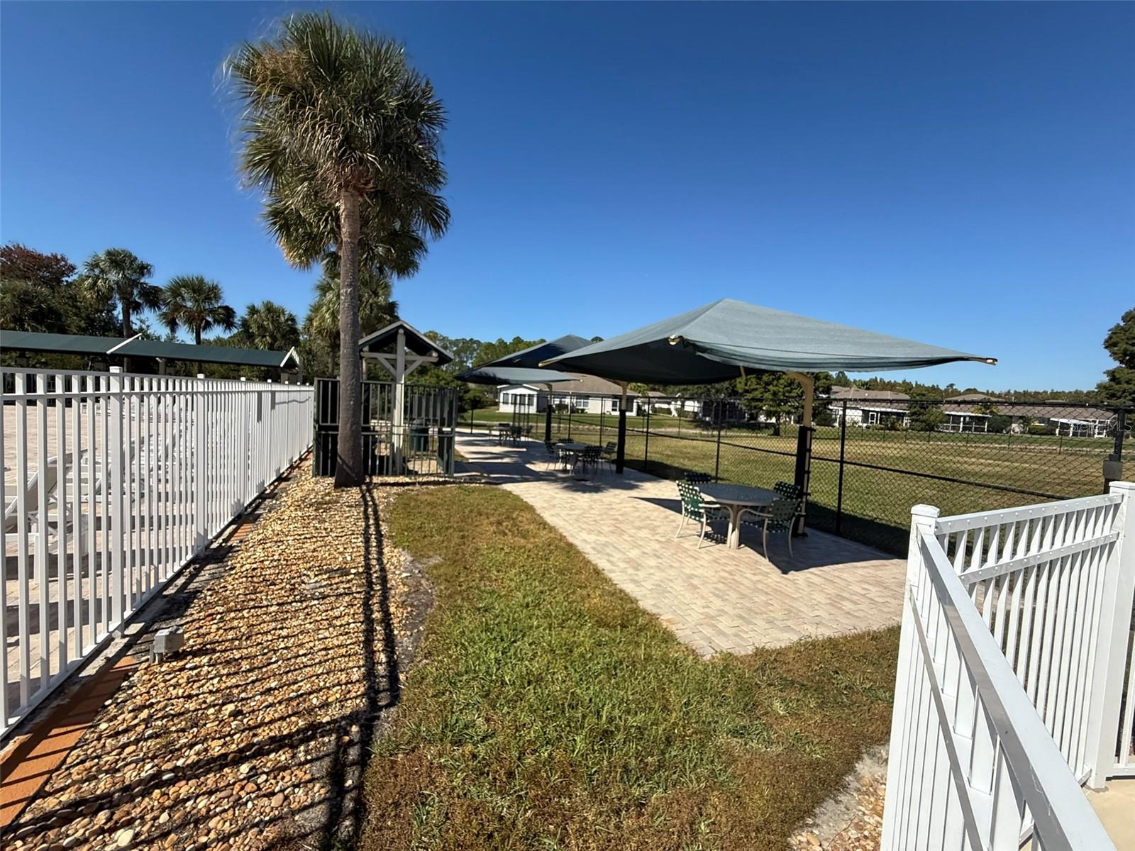 Image 29 of 34 For 1325 Lyonshire Drive