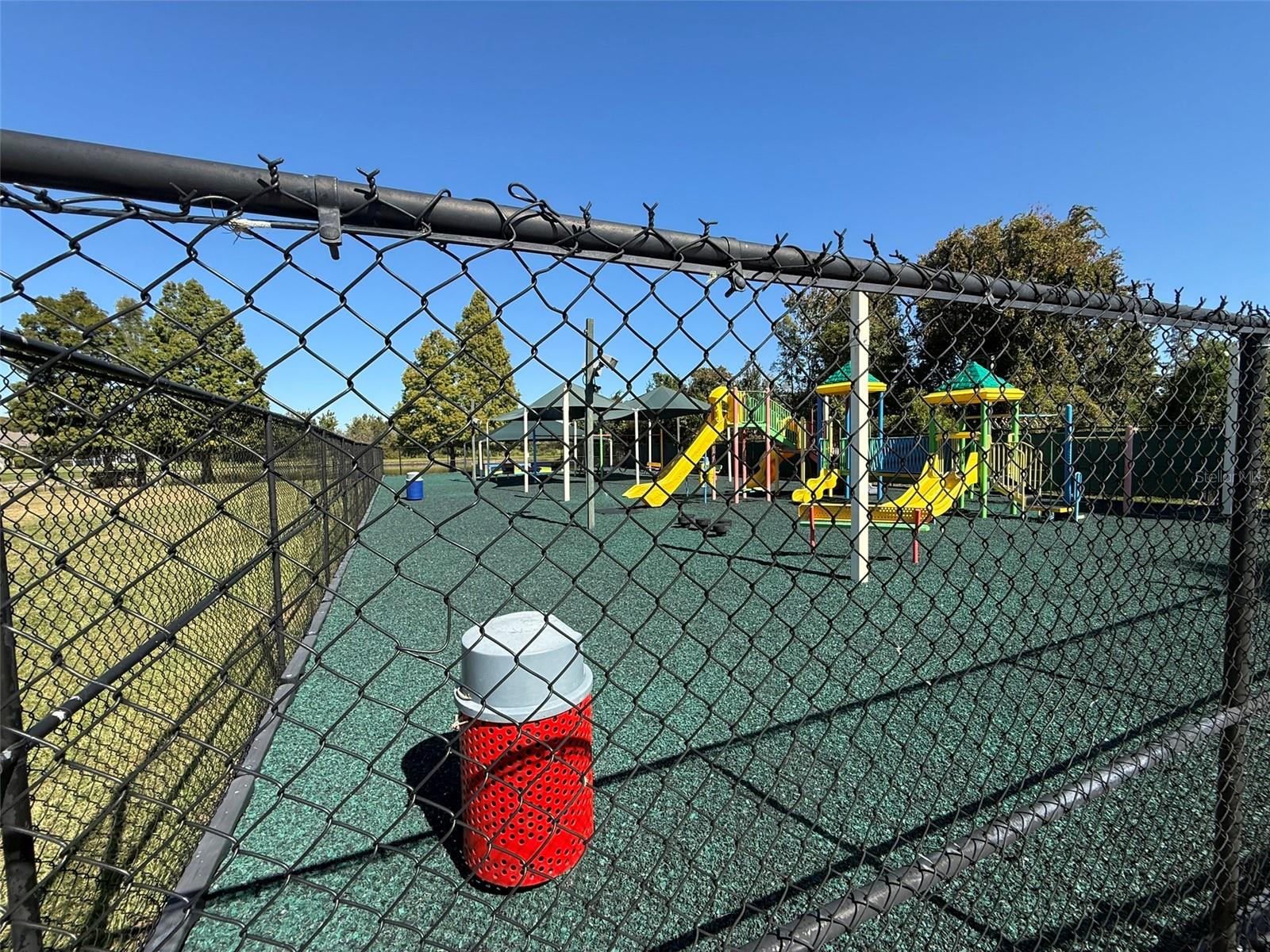 Image 30 of 34 For 1325 Lyonshire Drive