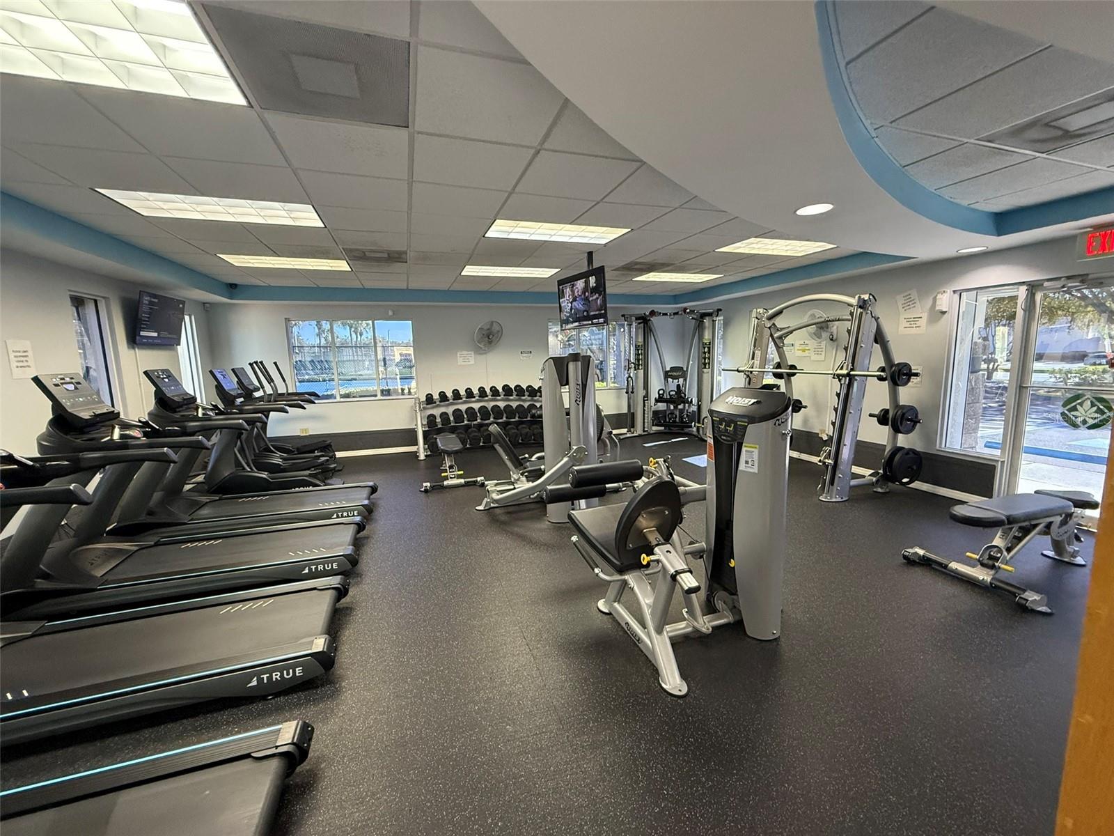 Image 32 of 34 For 1325 Lyonshire Drive