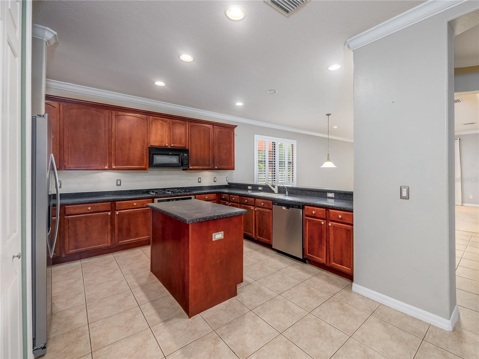 Image 8 of 41 For 8249 Dunham Station Drive