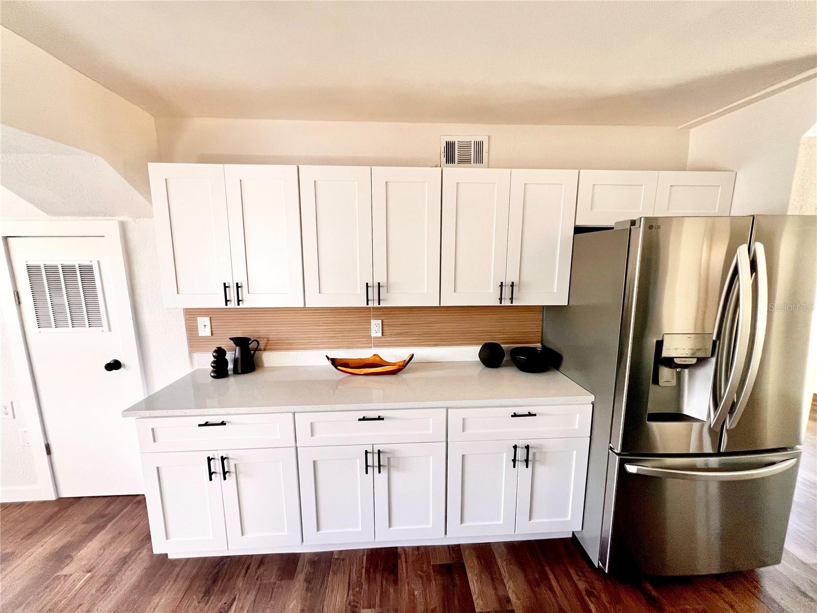 Image 8 of 43 For 7631 46th Way N