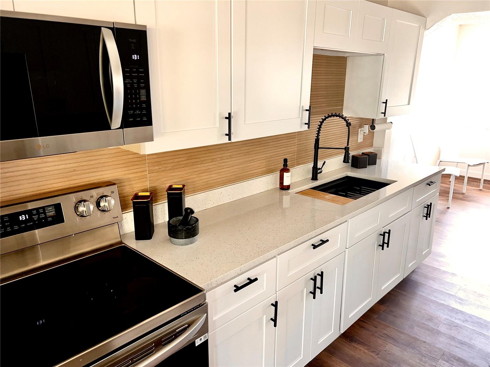 Image 9 of 43 For 7631 46th Way N