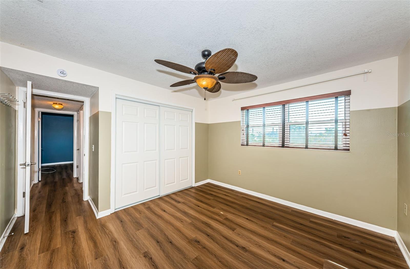 Image 24 of 34 For 4050 4th Street N 306