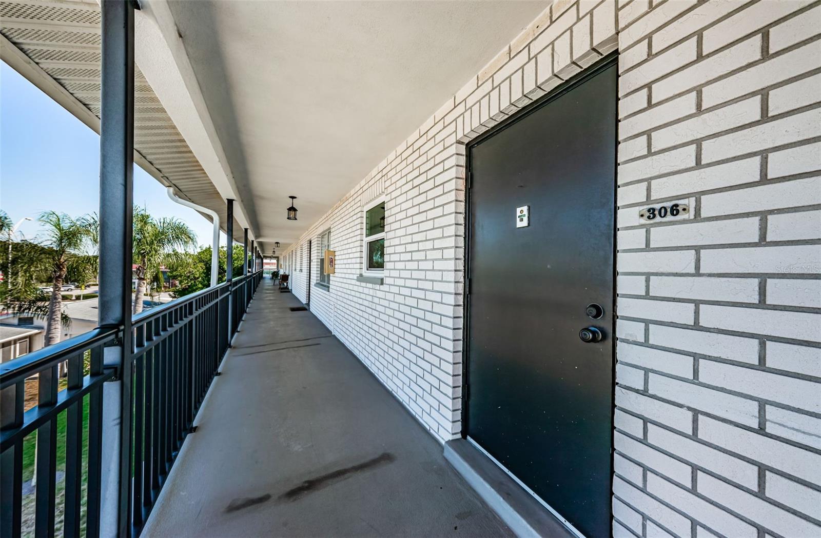 Image 5 of 34 For 4050 4th Street N 306