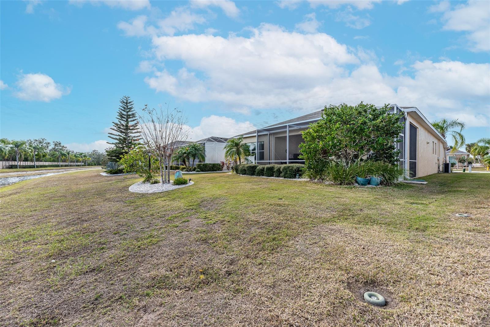 Image 27 of 35 For 1649 Emerald Dunes Drive