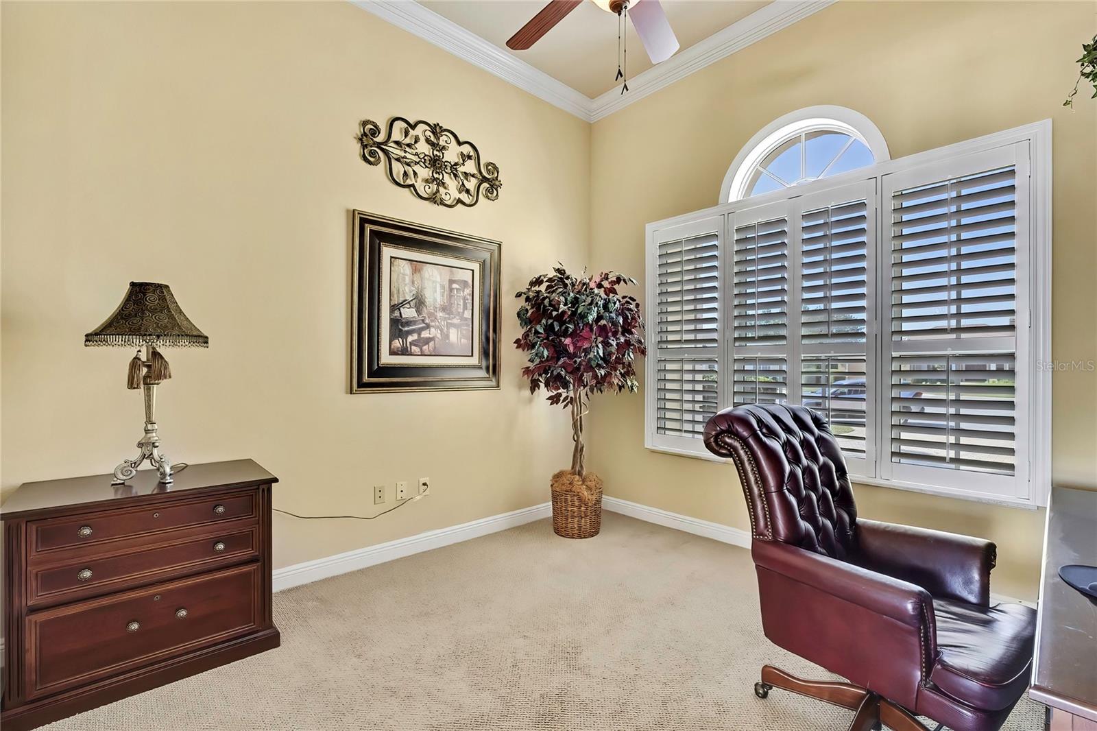 Image 11 of 75 For 8334 Fair Hill Drive