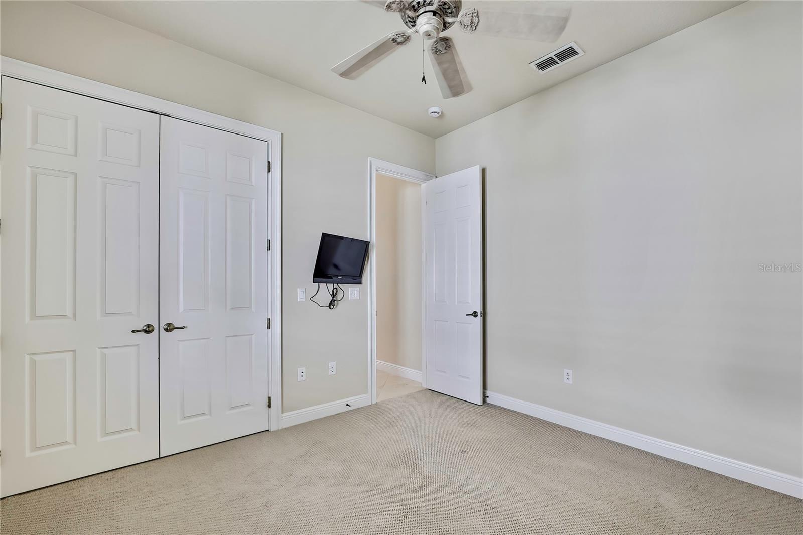 Image 35 of 75 For 8334 Fair Hill Drive