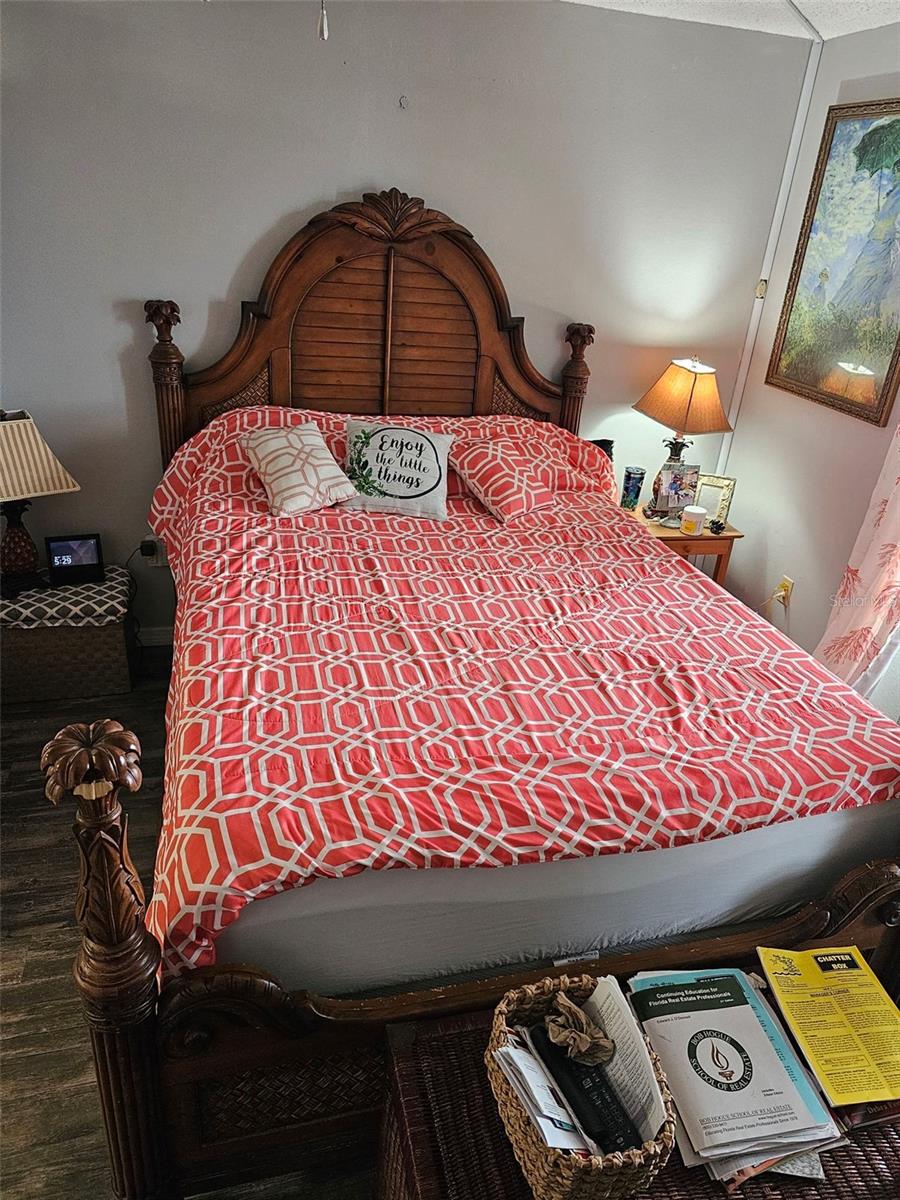 Image 11 of 12 For 4775 Cove Circle 705