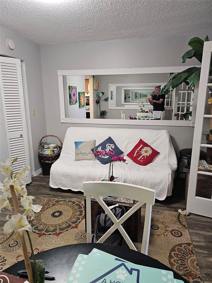 Image 8 of 12 For 4775 Cove Circle 705