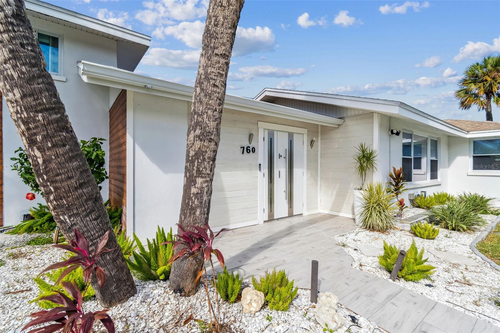 Image 11 of 91 For 760 Bohenia Circle S