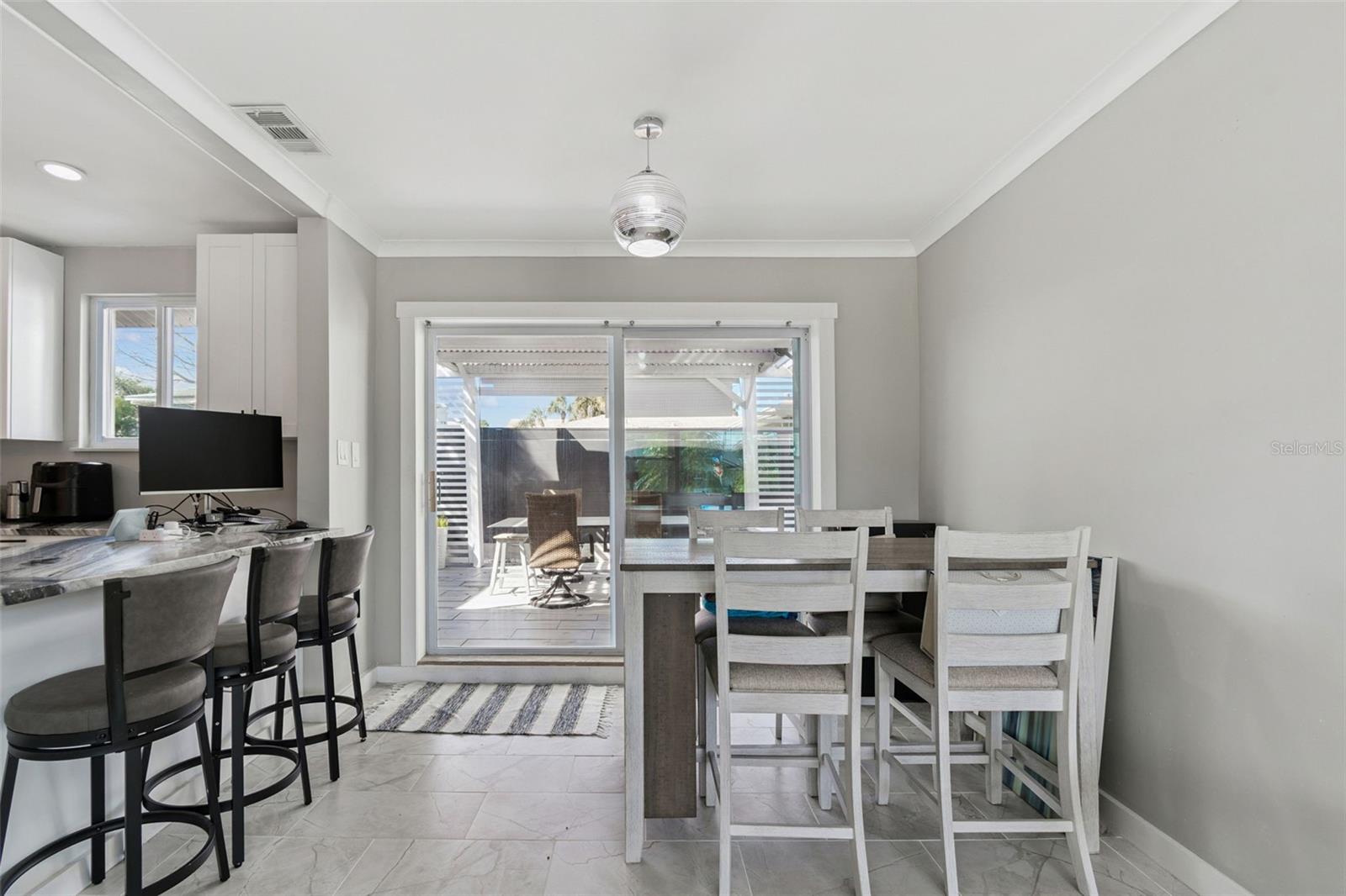 Image 28 of 91 For 760 Bohenia Circle S