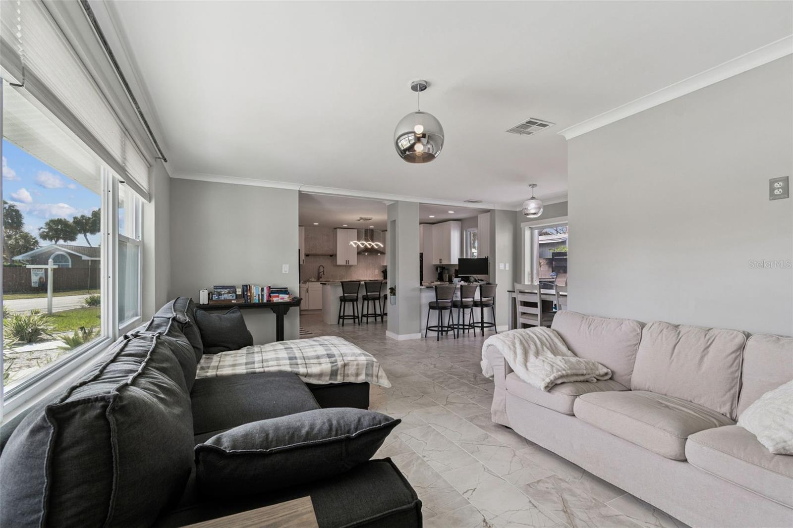 Image 32 of 91 For 760 Bohenia Circle S