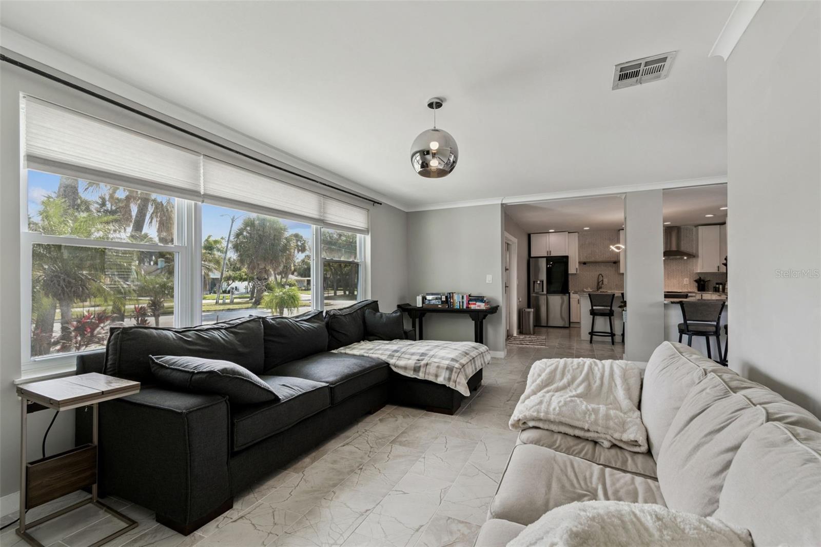 Image 34 of 91 For 760 Bohenia Circle S