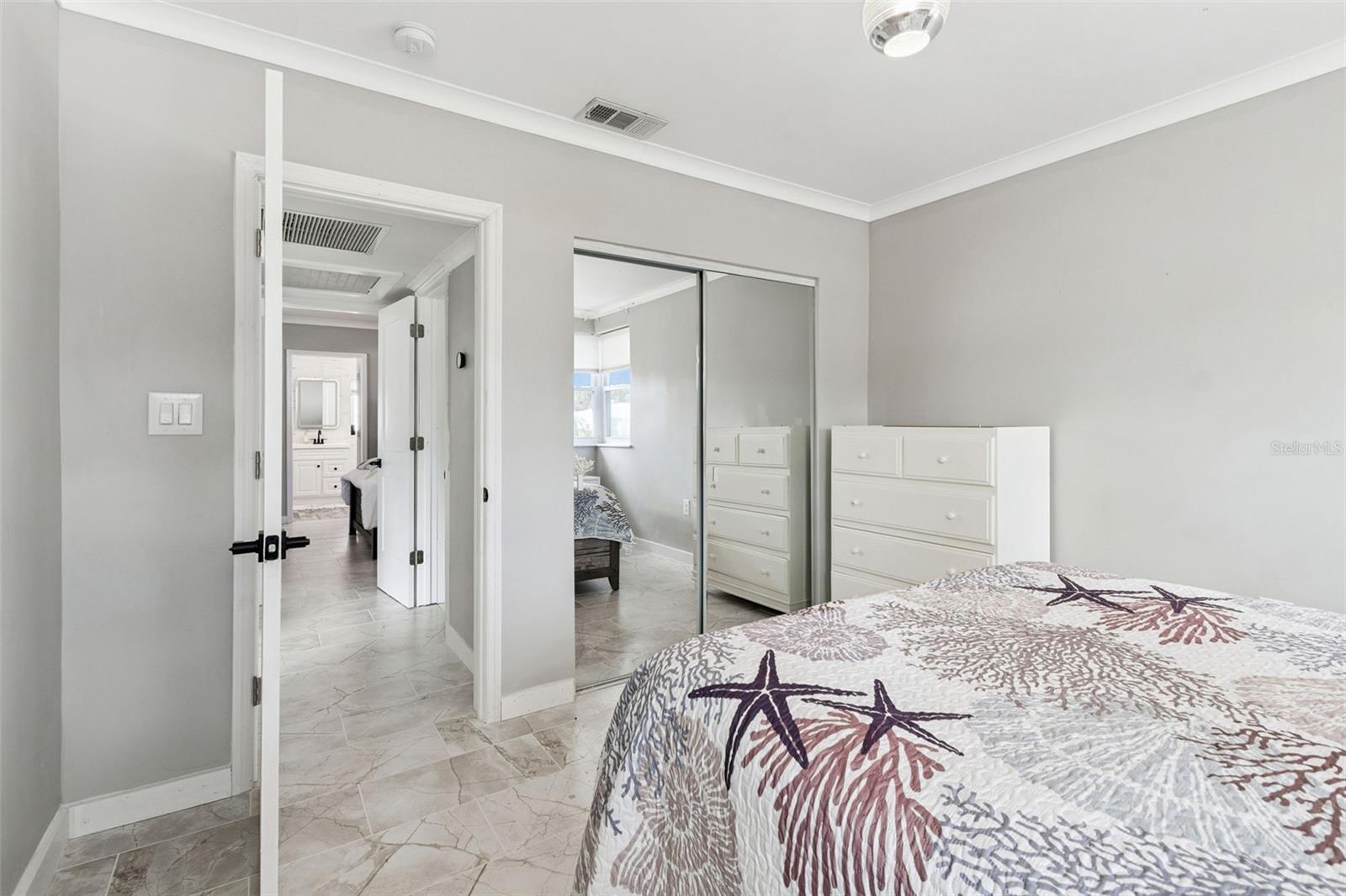 Image 39 of 91 For 760 Bohenia Circle S