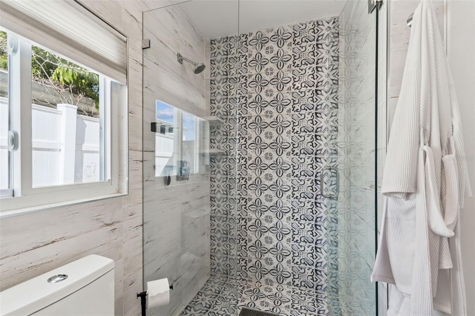 Image 49 of 91 For 760 Bohenia Circle S