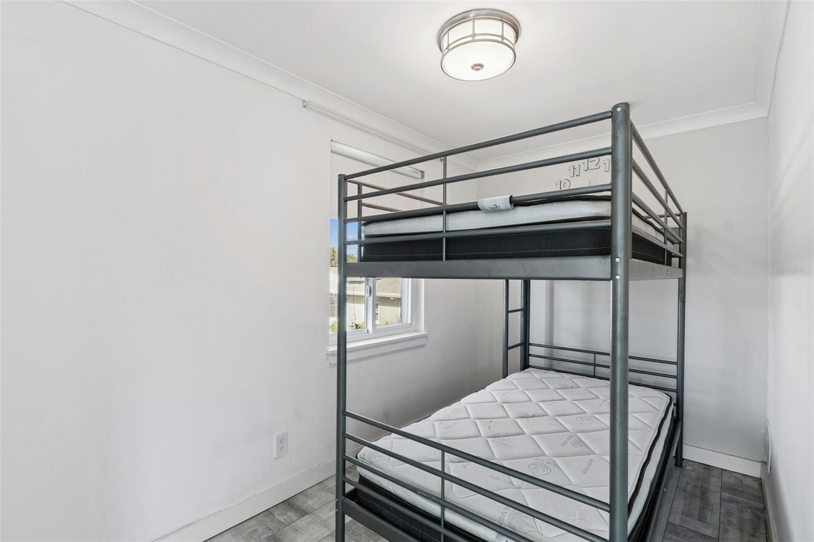 Image 70 of 91 For 760 Bohenia Circle S