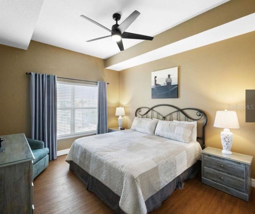 Image 10 of 25 For 13235 Gulf Boulevard 315