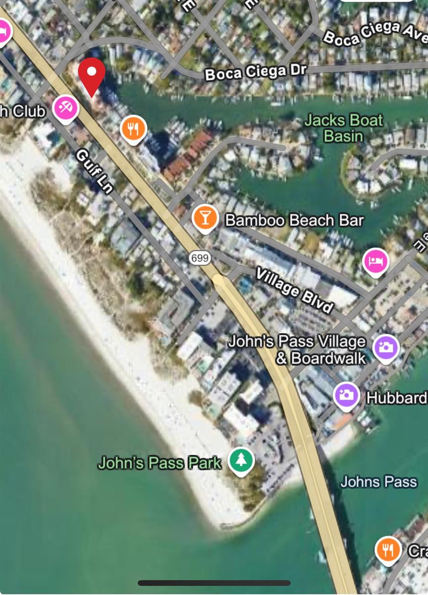 Image 16 of 25 For 13235 Gulf Boulevard 315