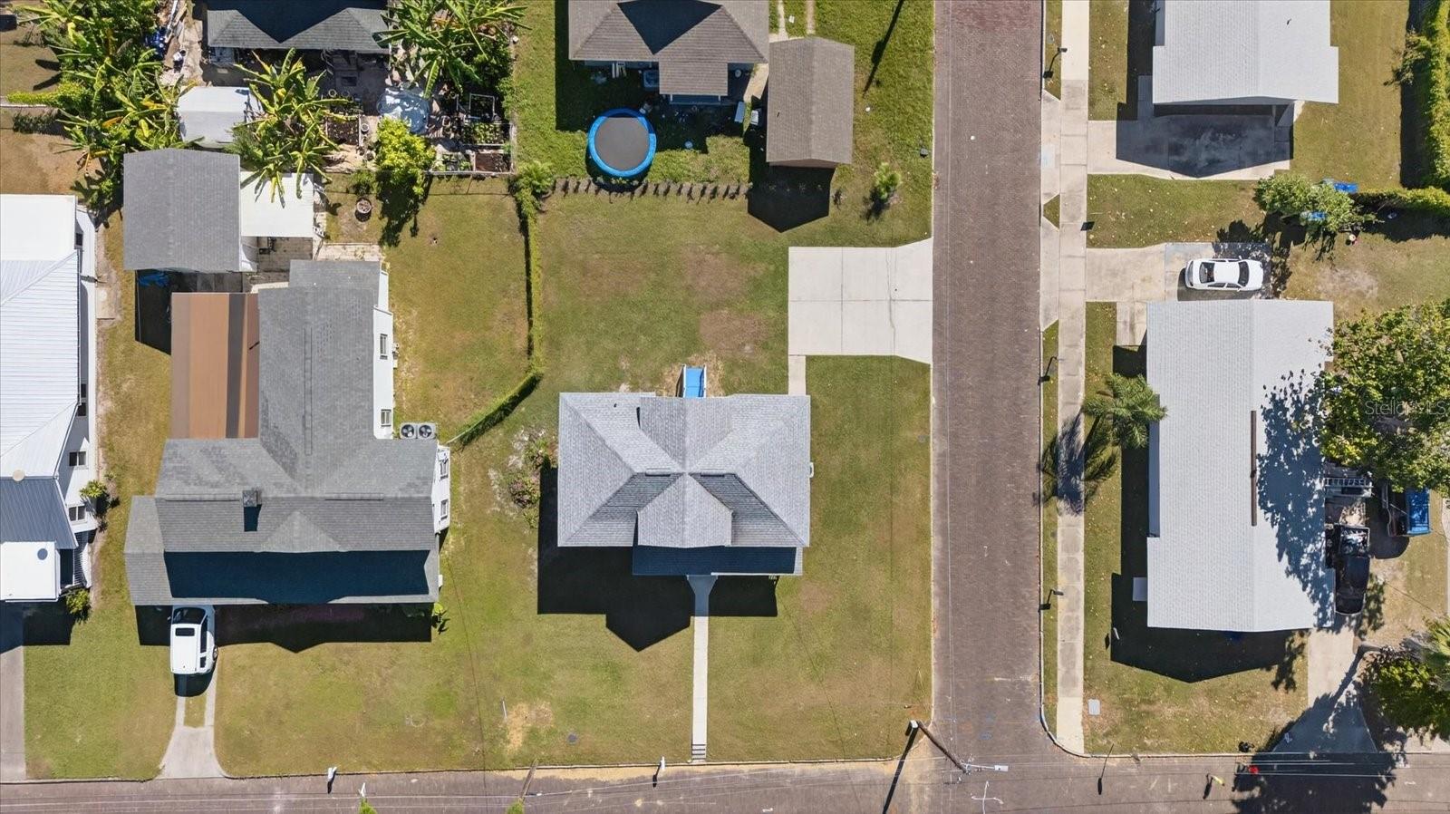 Image 11 of 34 For 1048 Lime Street