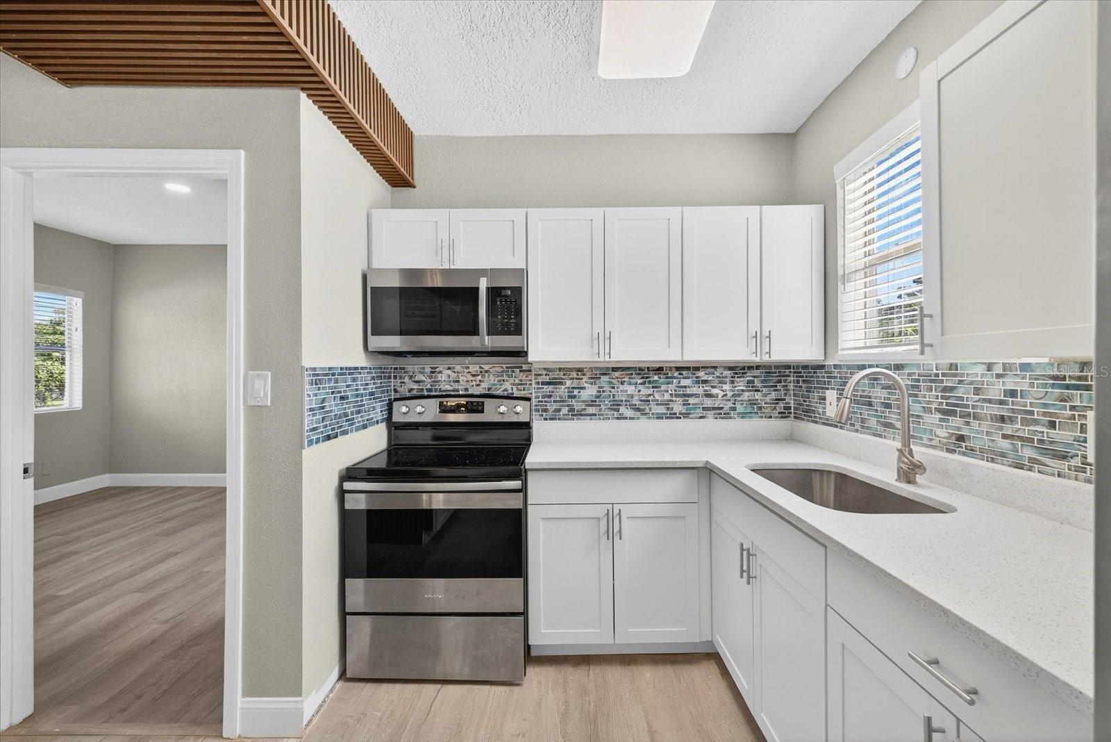 Image 17 of 34 For 1048 Lime Street