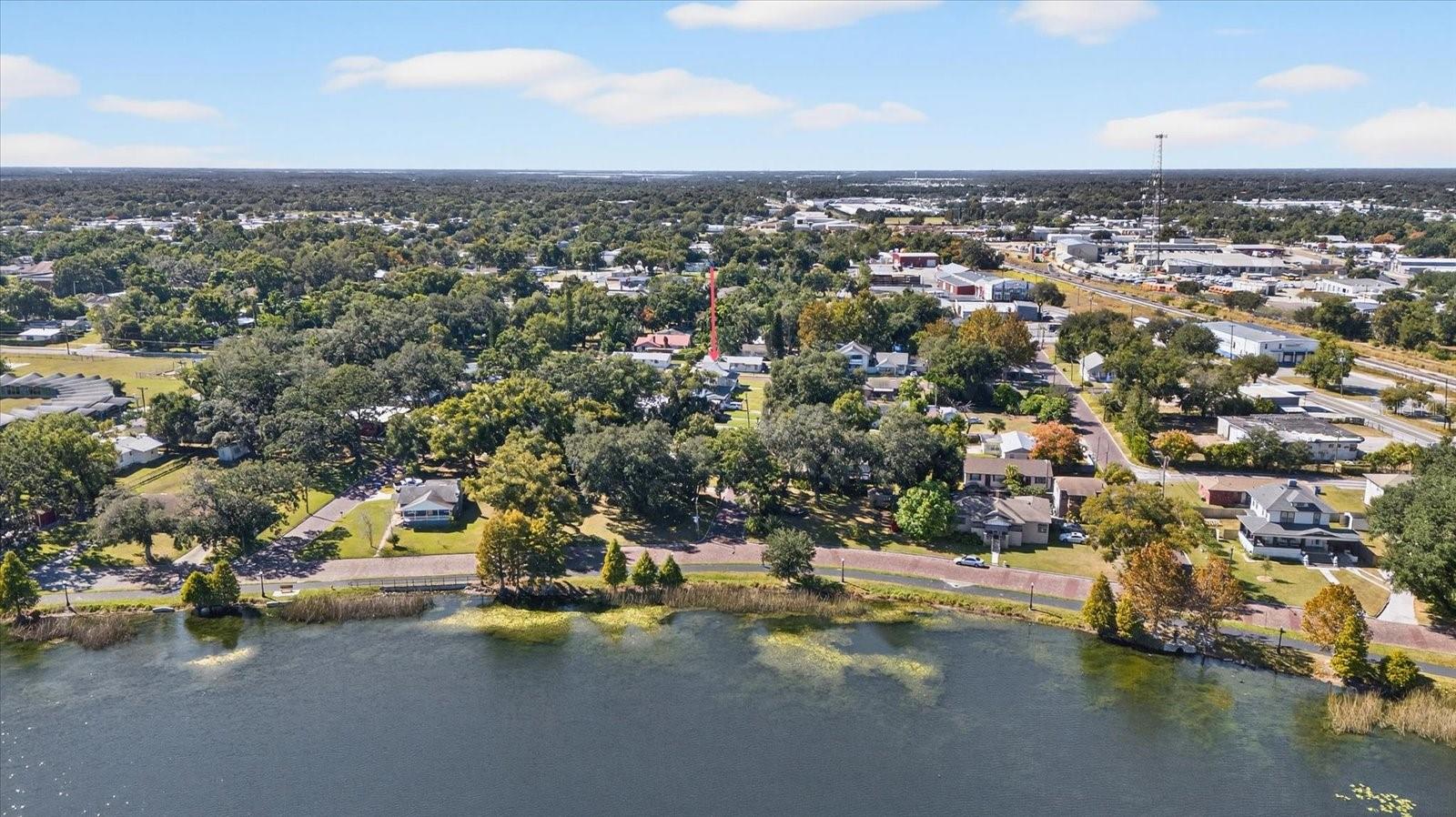 Image 9 of 34 For 1048 Lime Street