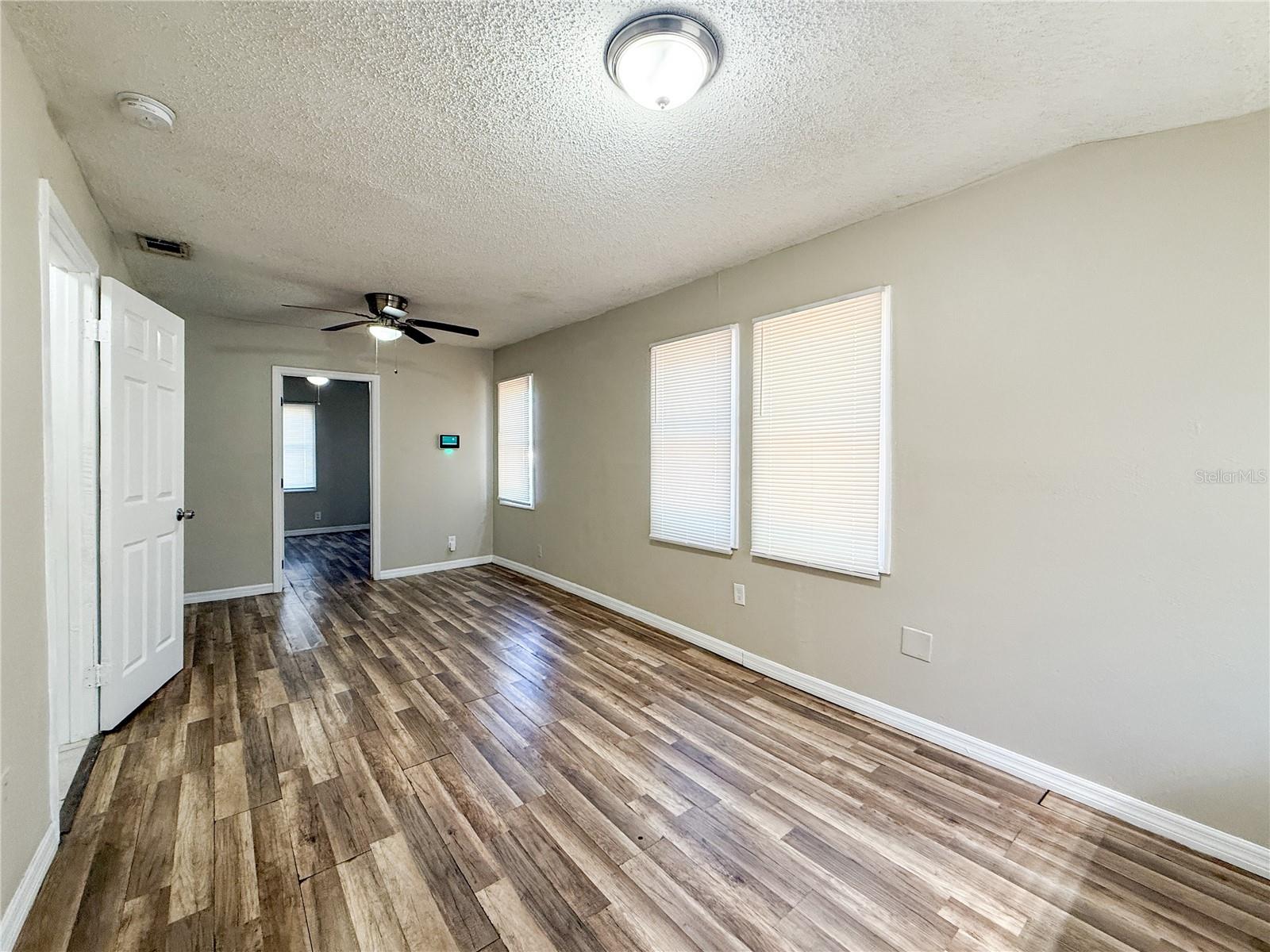 Image 13 of 22 For 4708 18th Avenue