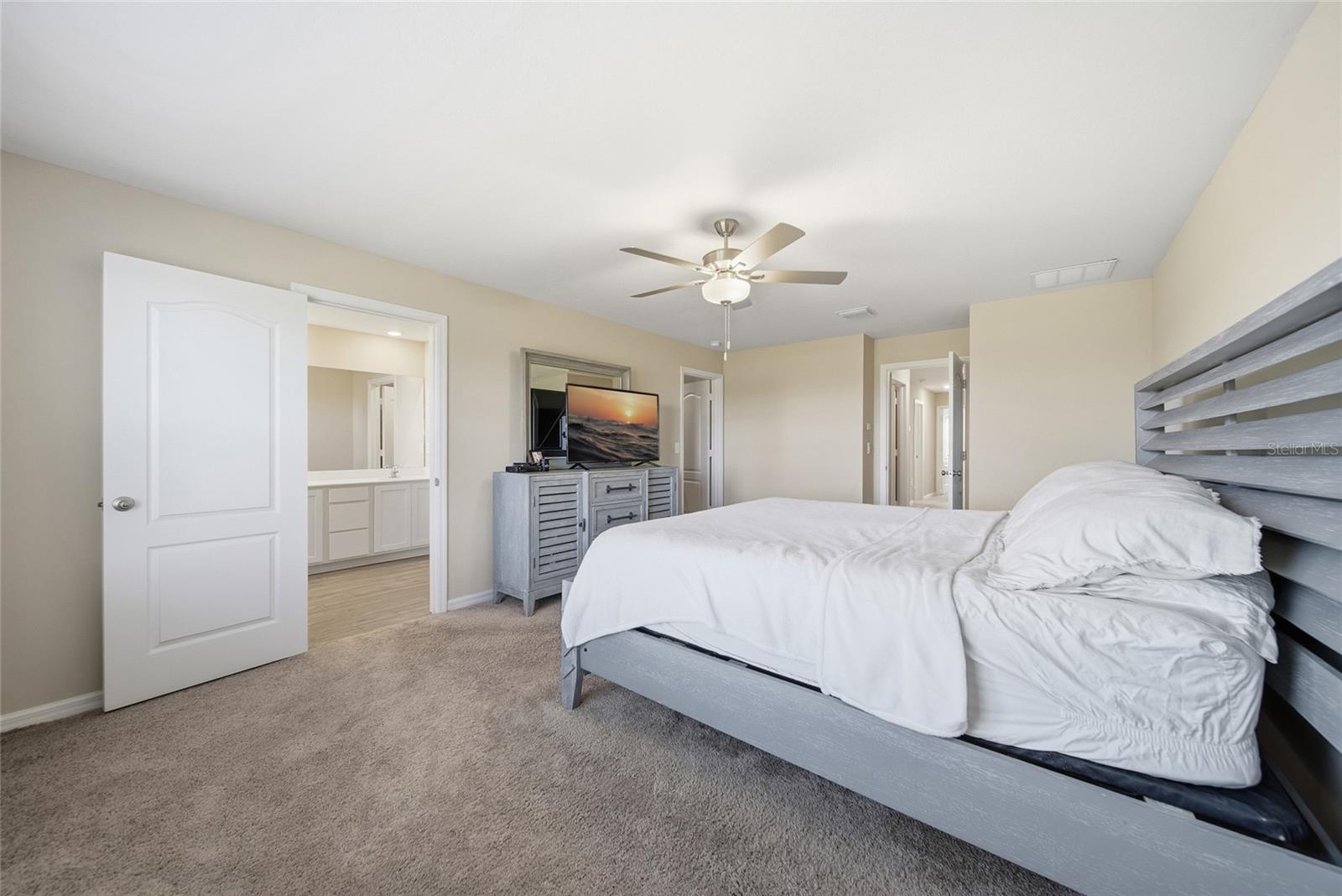 Image 18 of 34 For 11405 Cay Spruce Way