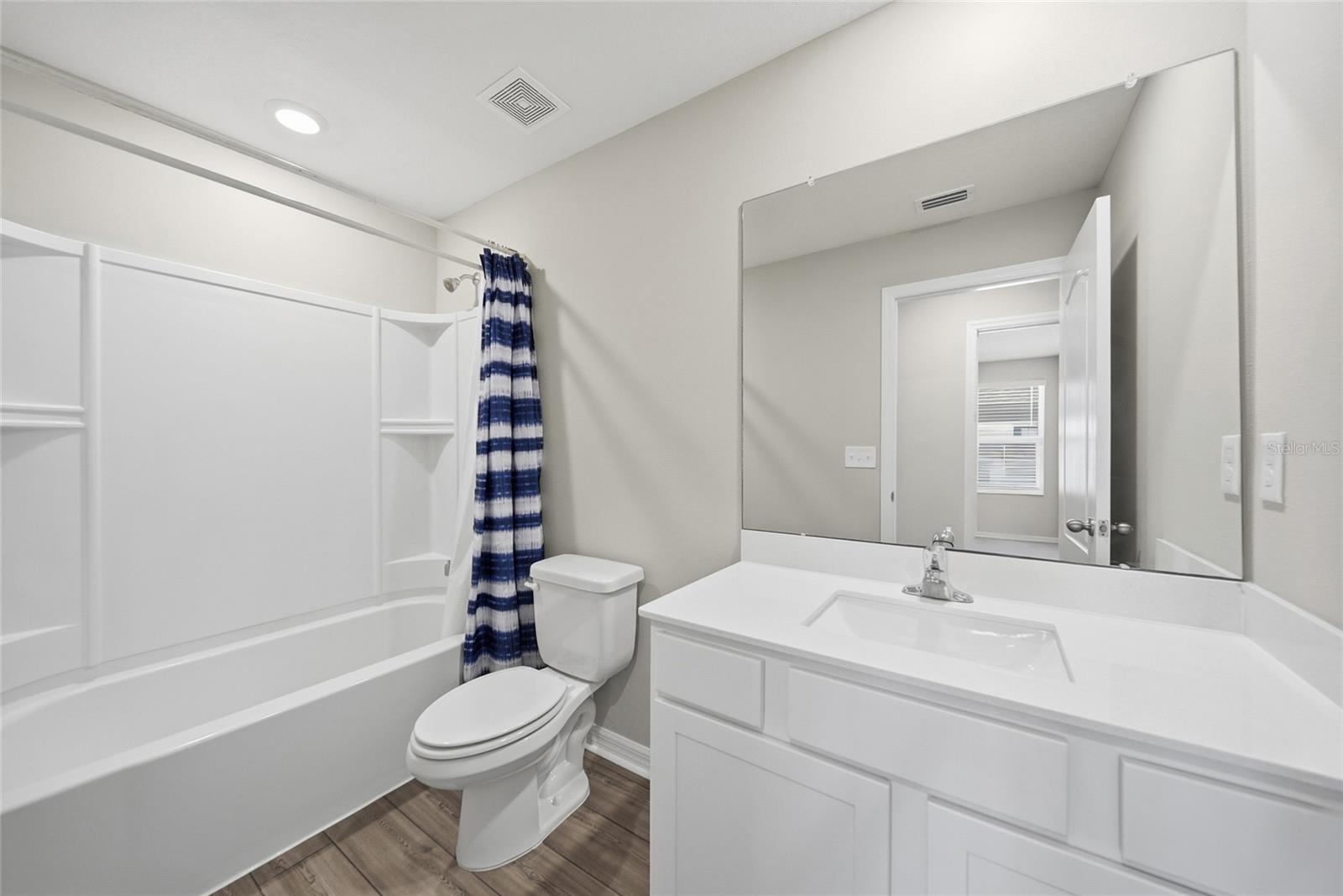 Image 22 of 34 For 11405 Cay Spruce Way