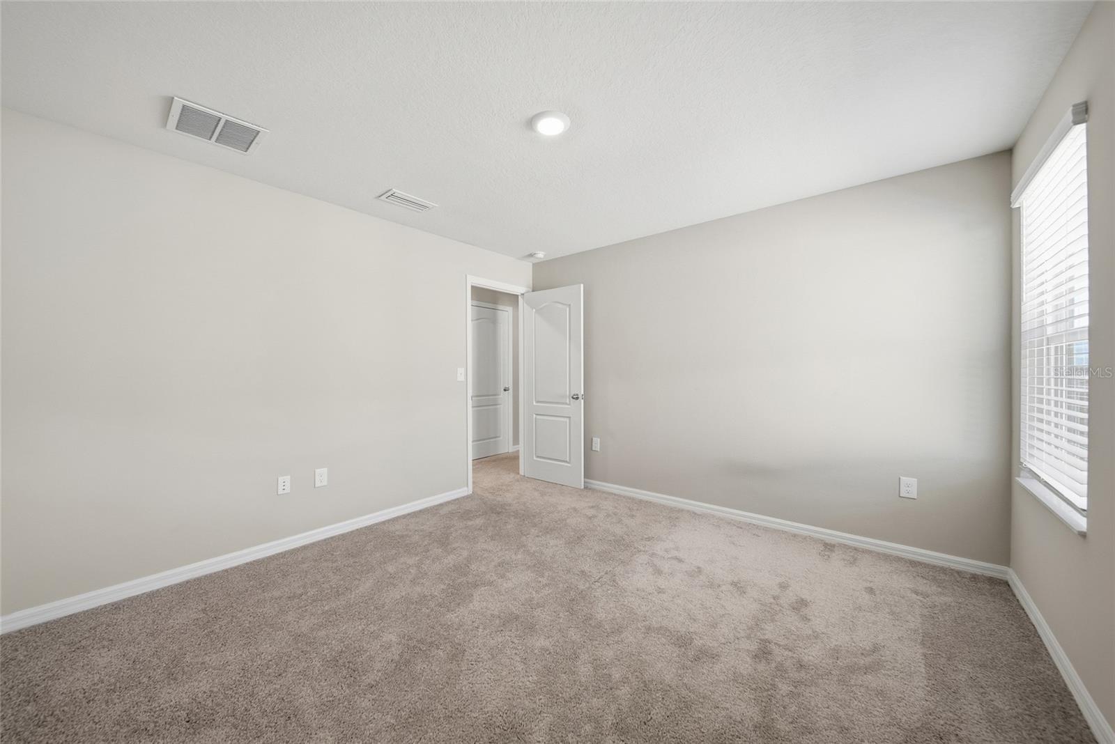 Image 23 of 34 For 11405 Cay Spruce Way