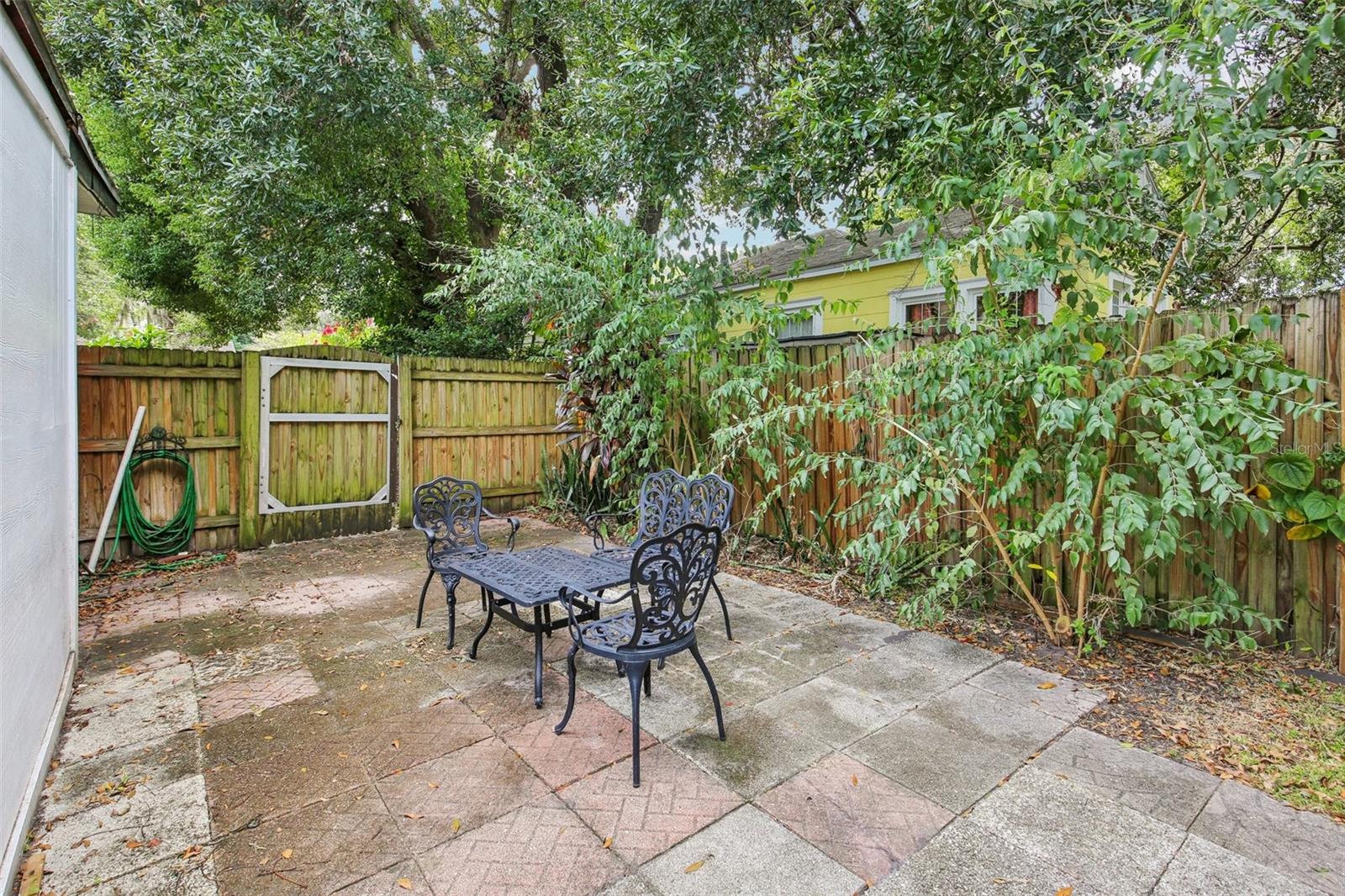 Image 48 of 53 For 924 Vistabula Street