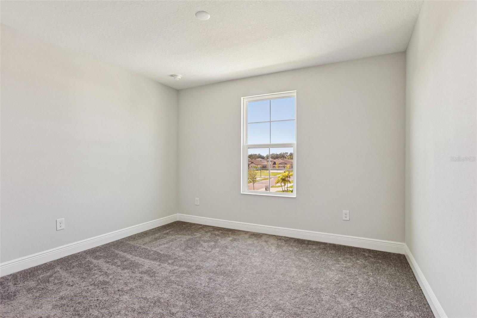 Listing photo id 30 for 14733 Gallop Run Drive