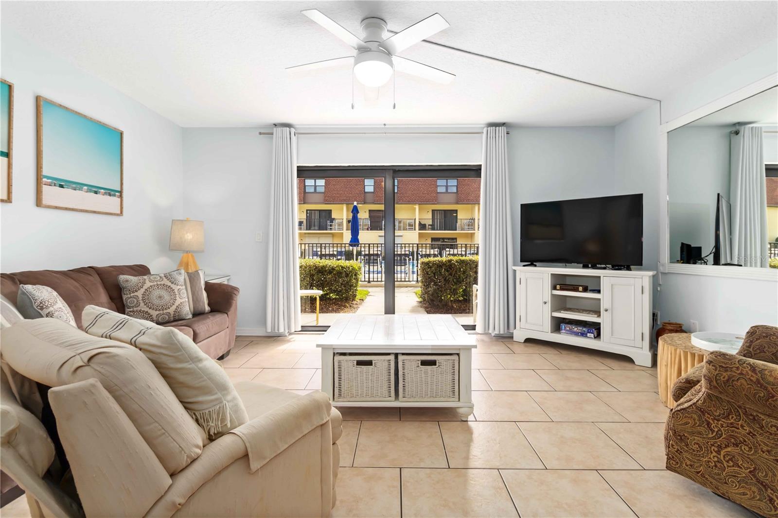 Image 10 of 30 For 5200 Ocean Beach Boulevard 114