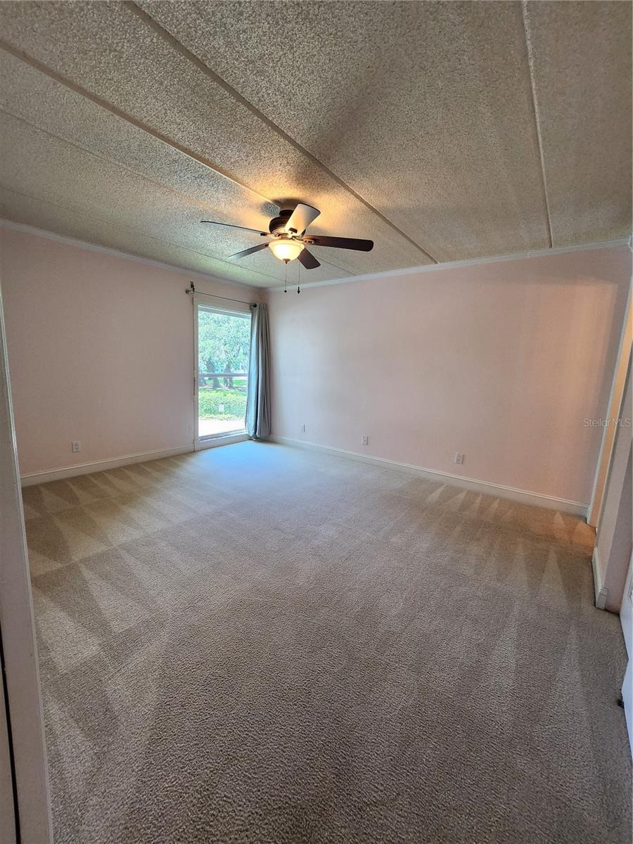 Image 12 of 15 For 3325 Bayshore Boulevard A23