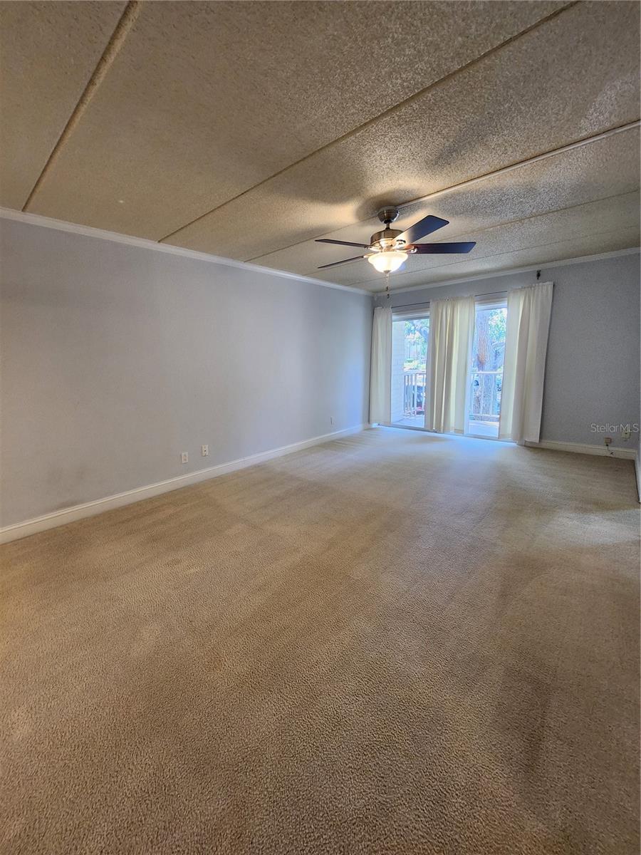 Image 9 of 15 For 3325 Bayshore Boulevard A23