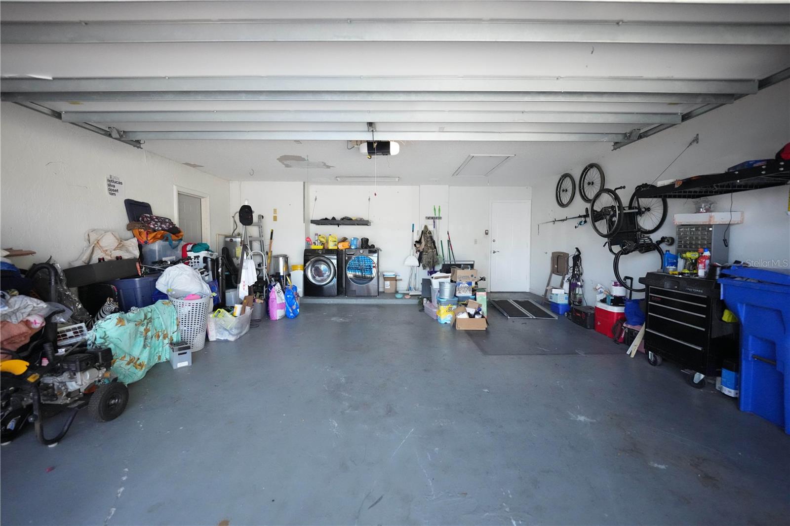 Image 24 of 37 For 13572 Avista Drive