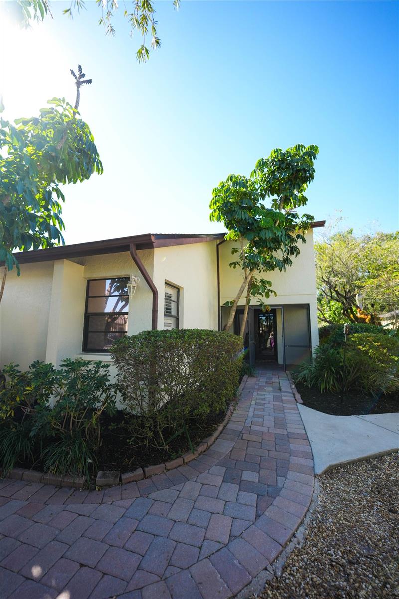 Image 3 of 37 For 13572 Avista Drive