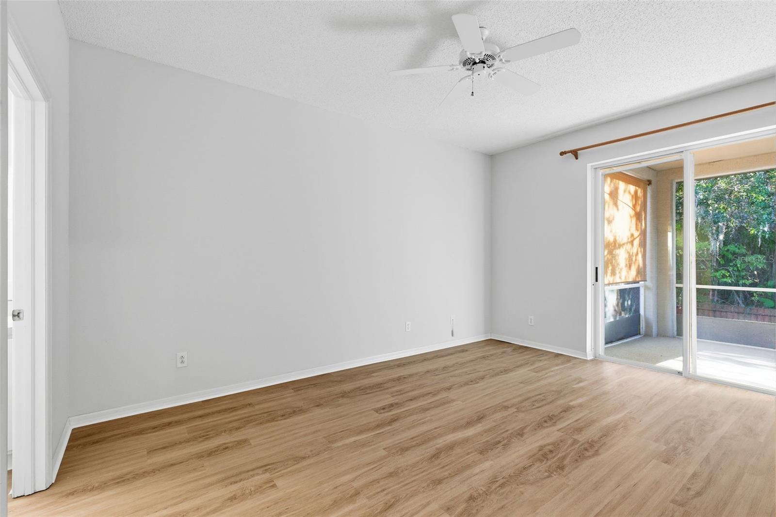 Image 18 of 47 For 10232 Grant Creek Drive