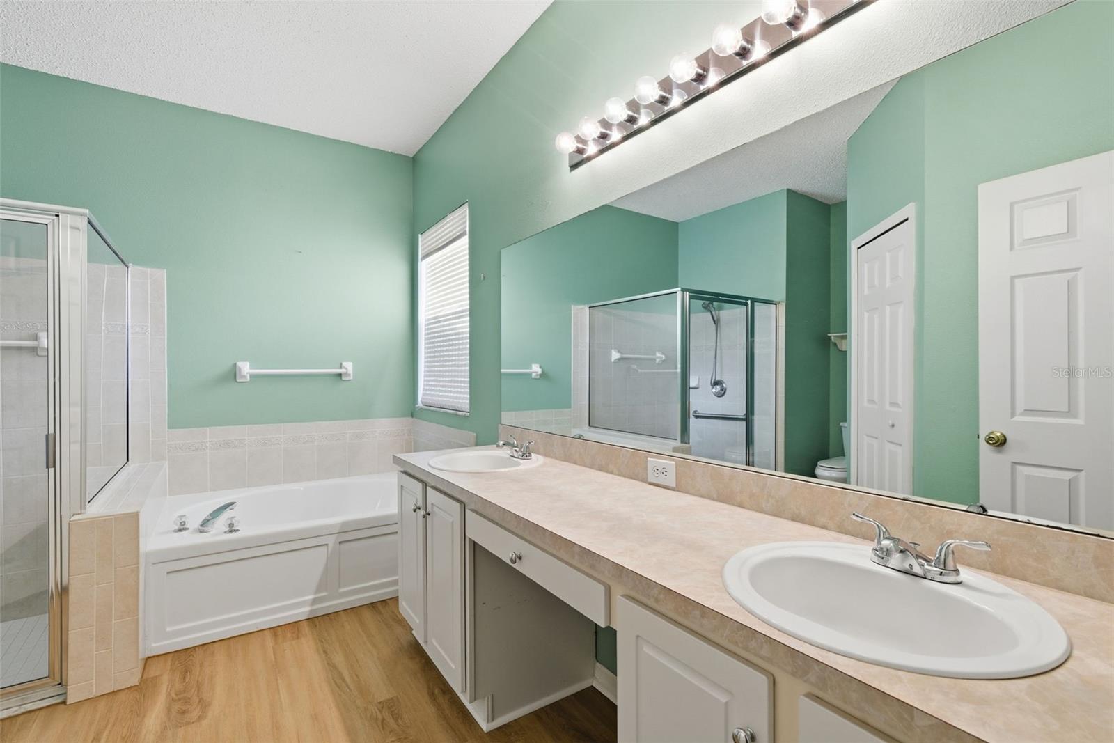 Image 20 of 47 For 10232 Grant Creek Drive